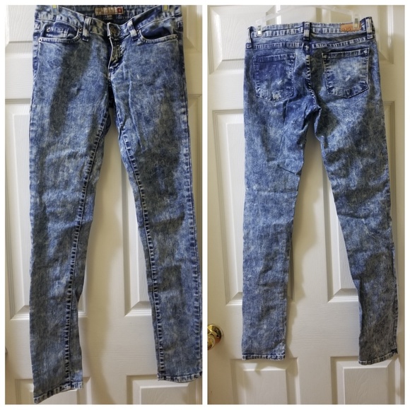 Blue vintage style denim jeans - Picture 2 of 4